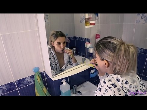 ❤️ פריצה עם צעירים בפיג'מה מסתיימים אוראלי בהצטיינות בתחת - לי שחור סרטון אנאלי ב-iw.sex78.ru